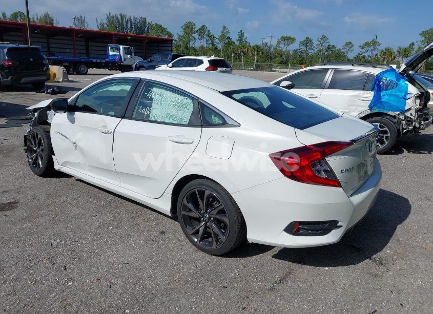 Photo 3 of 2020 Honda Civic SPORT (VIN 2HGFC2F85LH584276)