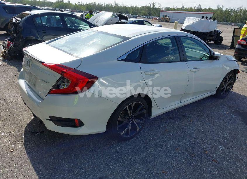 Photo 4 of 2020 Honda Civic SPORT (VIN 2HGFC2F85LH584276)
