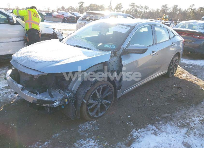 Photo 2 of 2019 Honda Civic SPORT (VIN 2HGFC2F86KH500934)