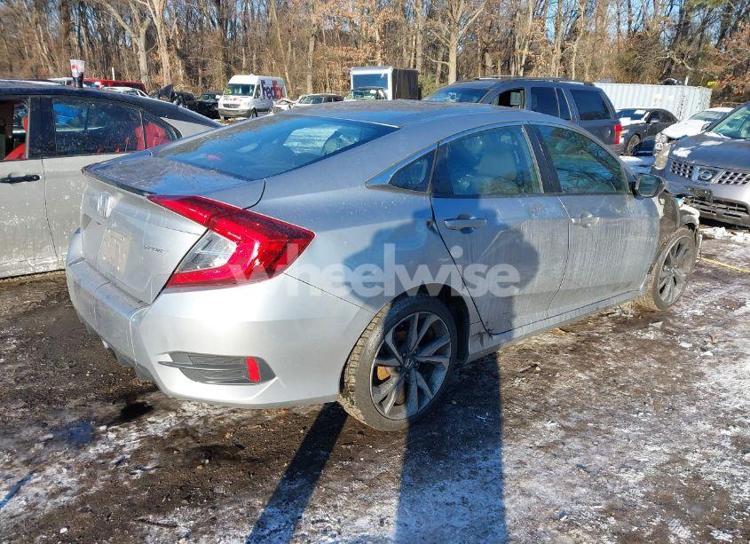 Photo 4 of 2019 Honda Civic SPORT (VIN 2HGFC2F86KH500934)