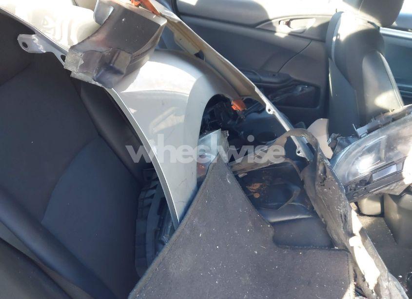 Photo 8 of 2019 Honda Civic SPORT (VIN 2HGFC2F86KH500934)