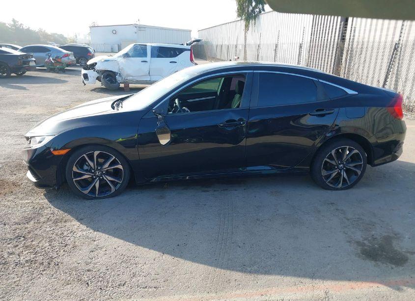 Photo 14 of 2019 Honda Civic SPORT (VIN 2HGFC2F86KH539197)