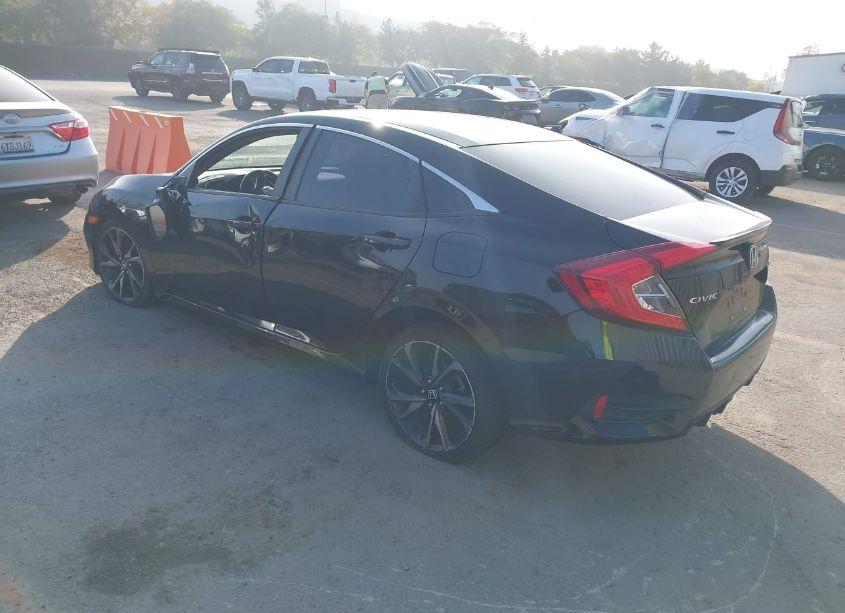 Photo 3 of 2019 Honda Civic SPORT (VIN 2HGFC2F86KH539197)