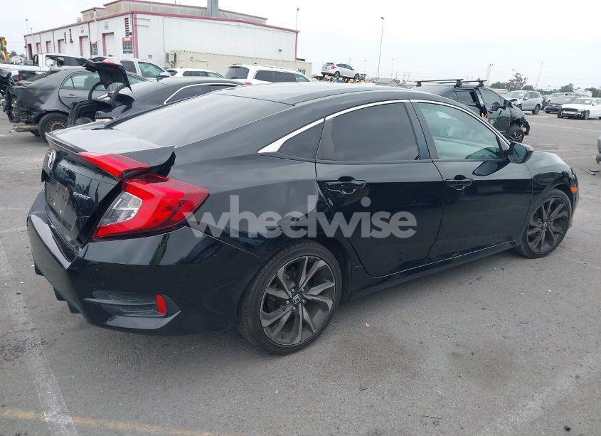 Photo 4 of 2019 Honda Civic SPORT (VIN 2HGFC2F86KH551835)