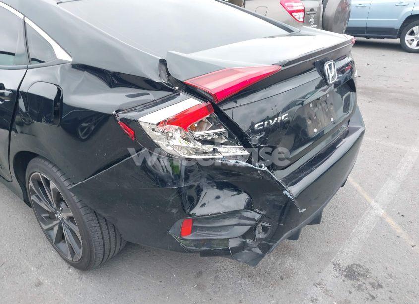 Photo 6 of 2019 Honda Civic SPORT (VIN 2HGFC2F86KH551835)