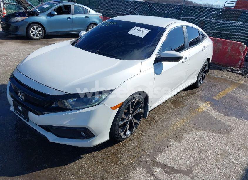 Photo 2 of 2019 Honda Civic SPORT (VIN 2HGFC2F86KH558347)