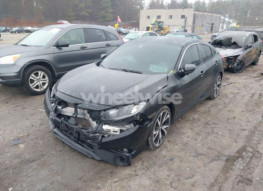 Photo 2 of 2019 Honda Civic SPORT (VIN 2HGFC2F86KH566920)
