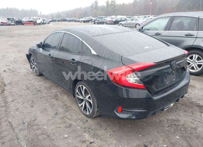 Photo 3 of 2019 Honda Civic SPORT (VIN 2HGFC2F86KH566920)