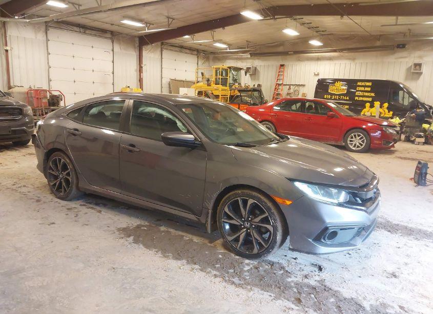 2019 Honda Civic SPORT (VIN 2HGFC2F86KH595642) main photo