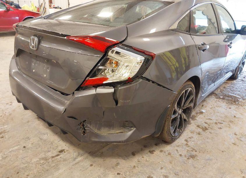 Photo 6 of 2019 Honda Civic SPORT (VIN 2HGFC2F86KH595642)