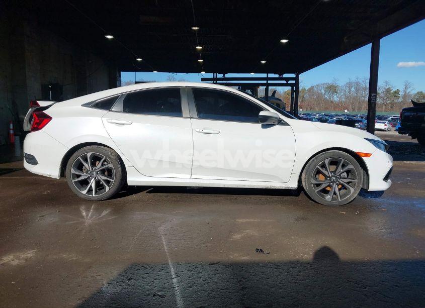 Photo 14 of 2020 Honda Civic SPORT (VIN 2HGFC2F86LH514477)