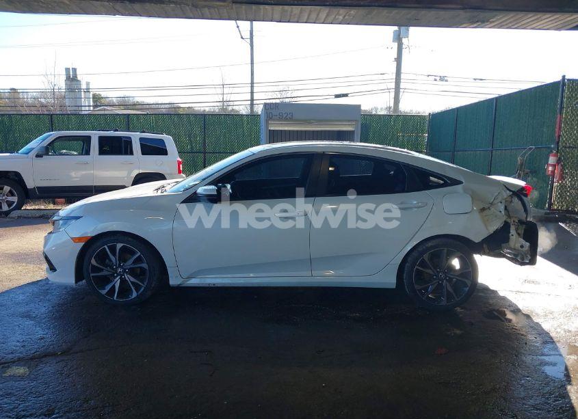 Photo 15 of 2020 Honda Civic SPORT (VIN 2HGFC2F86LH514477)