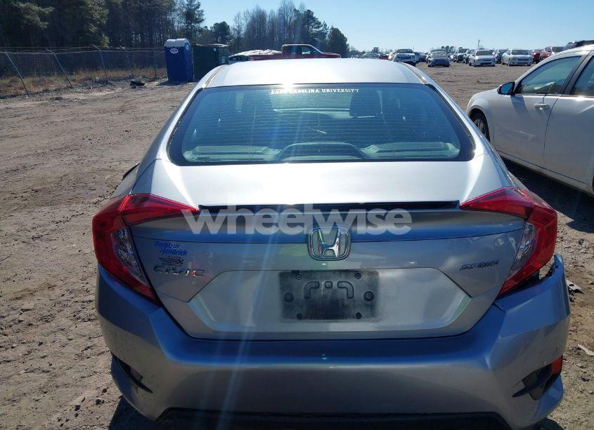 Photo 17 of 2020 Honda Civic SPORT (VIN 2HGFC2F86LH542750)