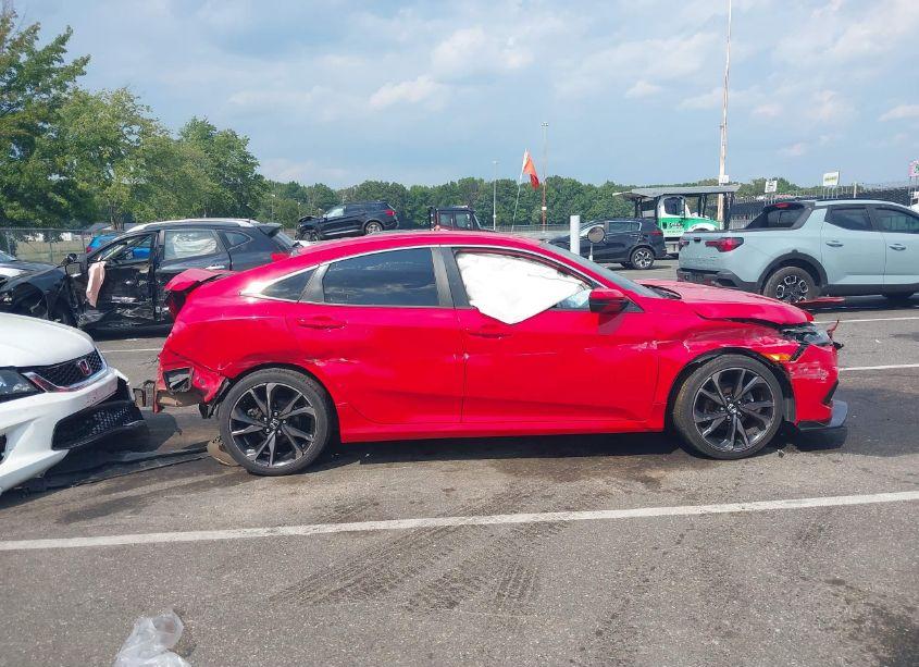Photo 13 of 2020 Honda Civic SPORT (VIN 2HGFC2F86LH555224)