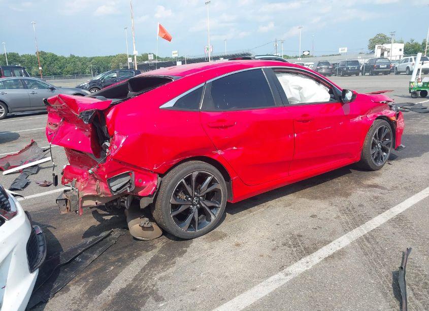 Photo 4 of 2020 Honda Civic SPORT (VIN 2HGFC2F86LH555224)