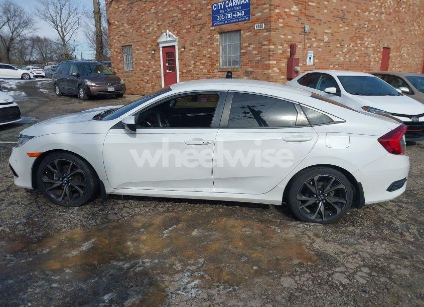 Photo 15 of 2020 Honda Civic SPORT (VIN 2HGFC2F86LH572122)