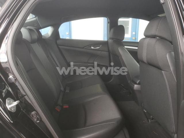 Photo 5 of 2021 HONDA CIVIC SPORT (VIN 2HGFC2F86MH536240)