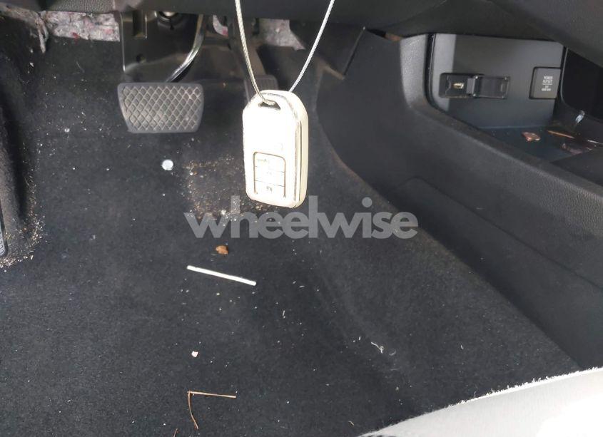 Photo 11 of 2018 Honda Civic EX (VIN 2HGFC2F87JH570618)