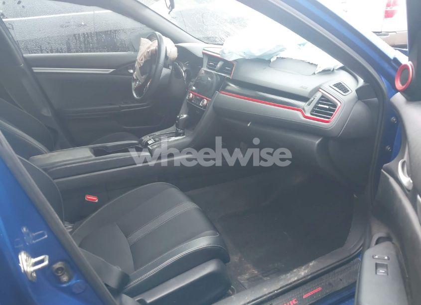 Photo 5 of 2019 Honda Civic SPORT (VIN 2HGFC2F87KH525180)