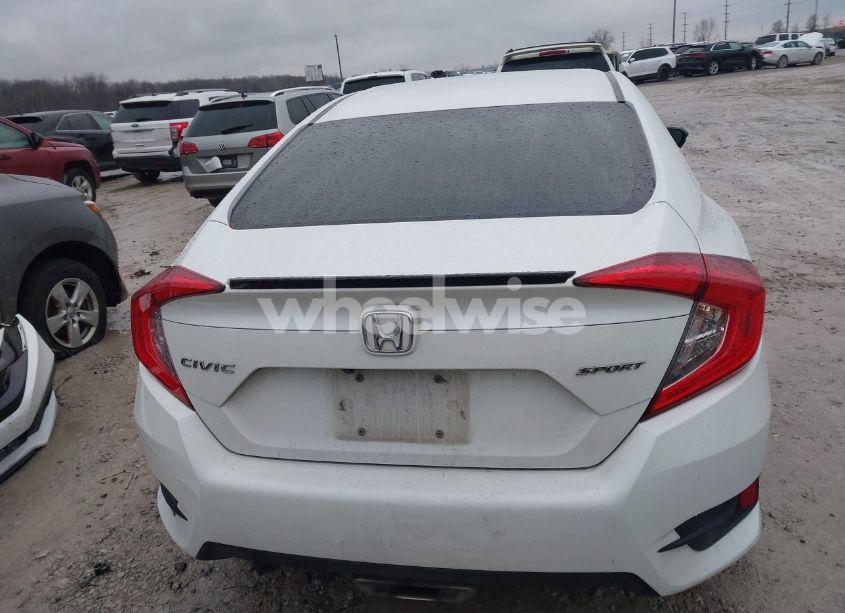 Photo 17 of 2019 Honda Civic SPORT (VIN 2HGFC2F87KH556610)