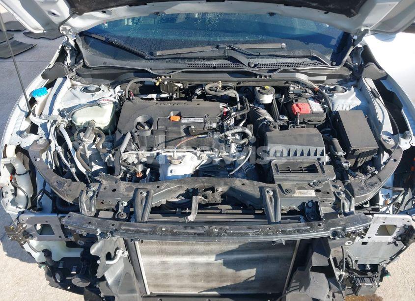 Photo 10 of 2019 Honda Civic SPORT (VIN 2HGFC2F87KH568692)