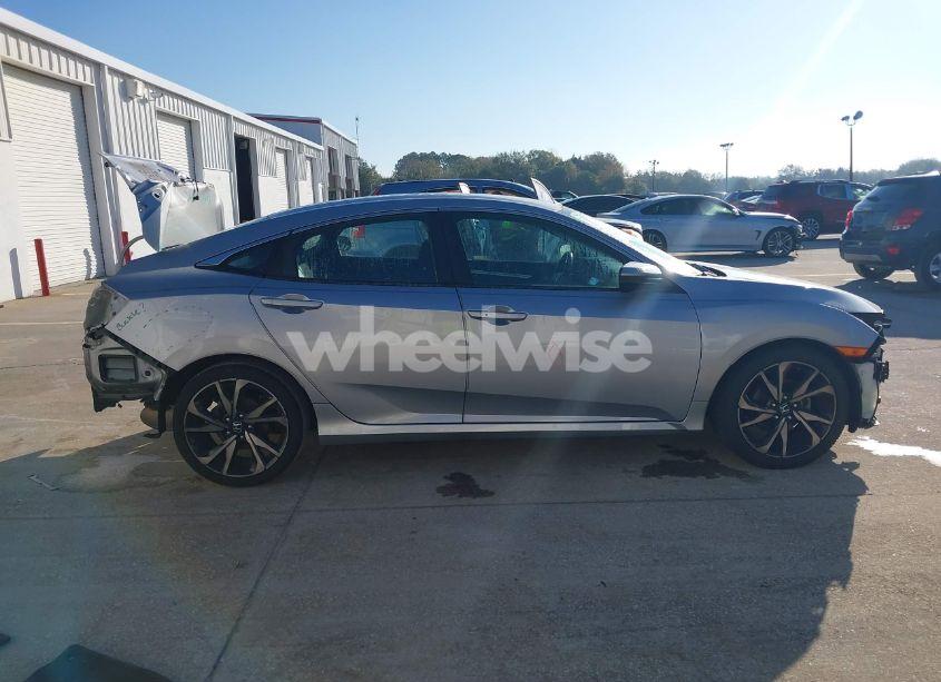 Photo 14 of 2019 Honda Civic SPORT (VIN 2HGFC2F87KH568692)