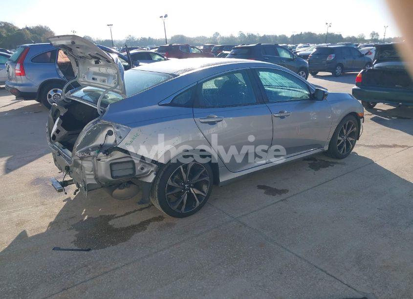 Photo 4 of 2019 Honda Civic SPORT (VIN 2HGFC2F87KH568692)