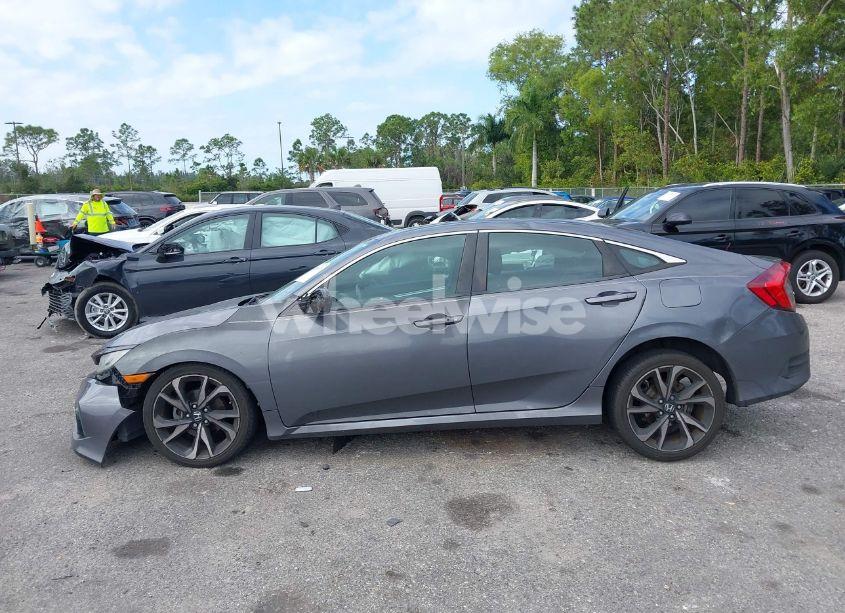 Photo 14 of 2019 Honda Civic SPORT (VIN 2HGFC2F87KH590806)