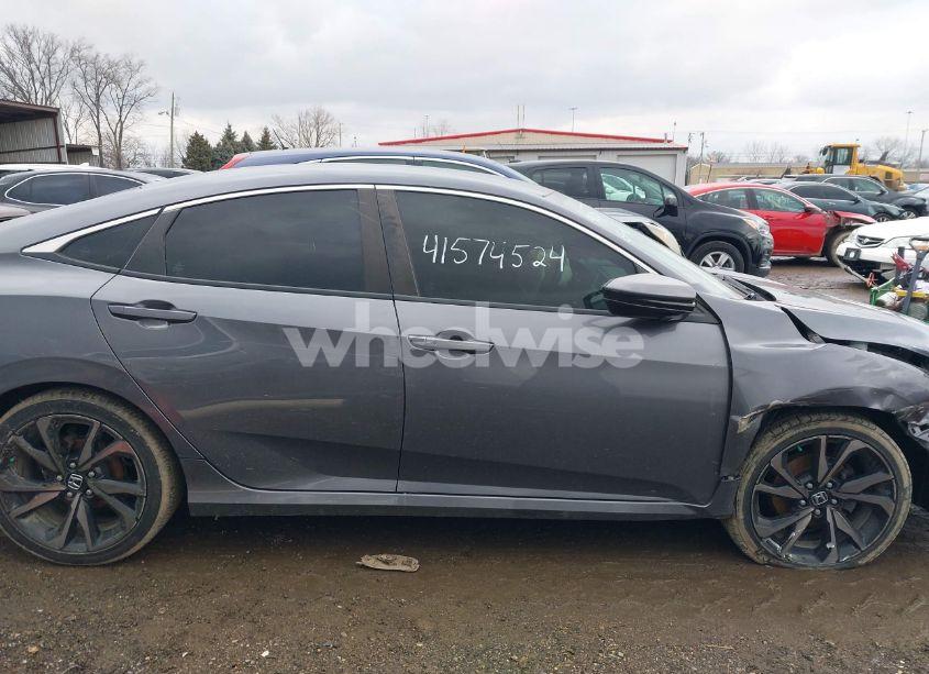 Photo 13 of 2019 Honda Civic SPORT (VIN 2HGFC2F87KH591258)