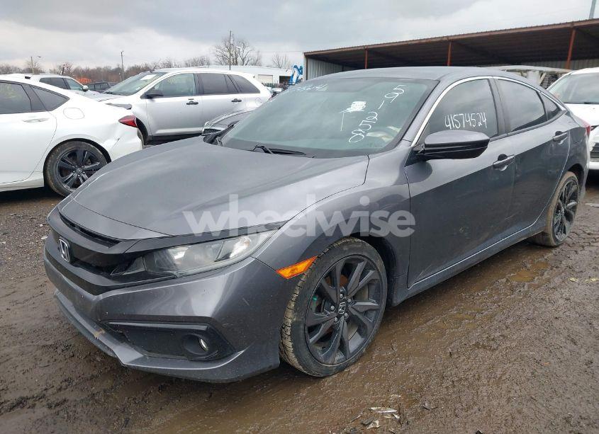 Photo 2 of 2019 Honda Civic SPORT (VIN 2HGFC2F87KH591258)