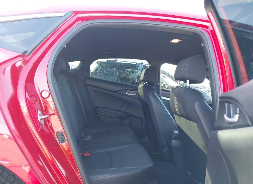 Photo 8 of 2019 Honda Civic SPORT (VIN 2HGFC2F87KH593821)