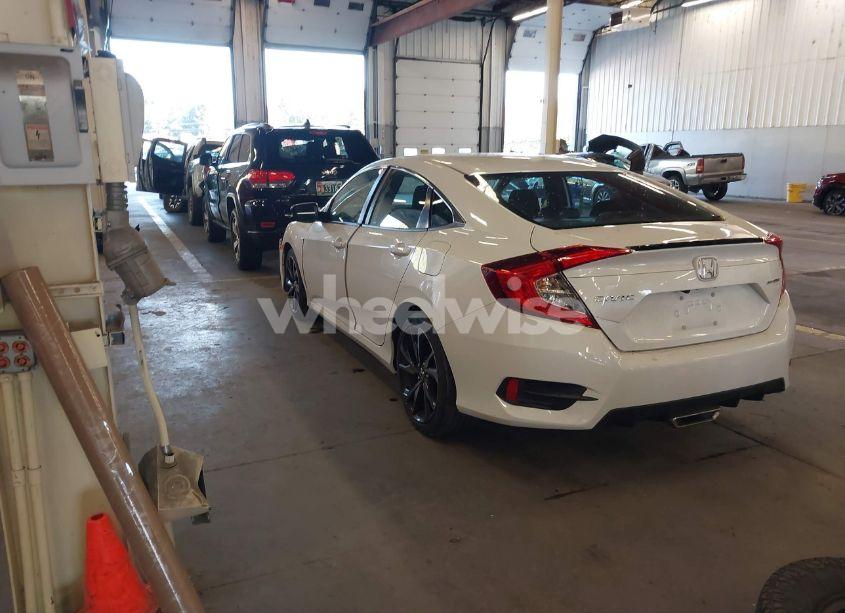 Photo 3 of 2020 Honda Civic SPORT (VIN 2HGFC2F87LH517050)
