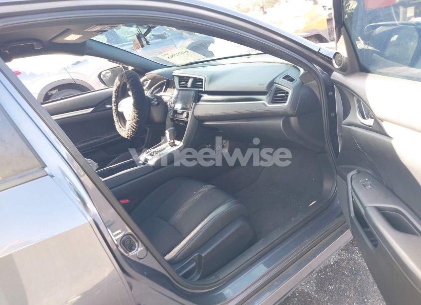Photo 5 of 2020 Honda Civic SPORT (VIN 2HGFC2F87LH554129)
