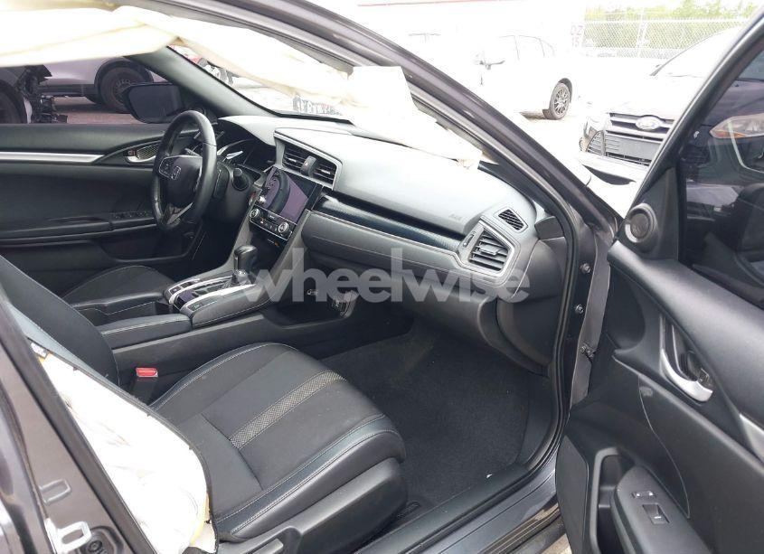 Photo 5 of 2021 Honda Civic SPORT (VIN 2HGFC2F87MH543570)