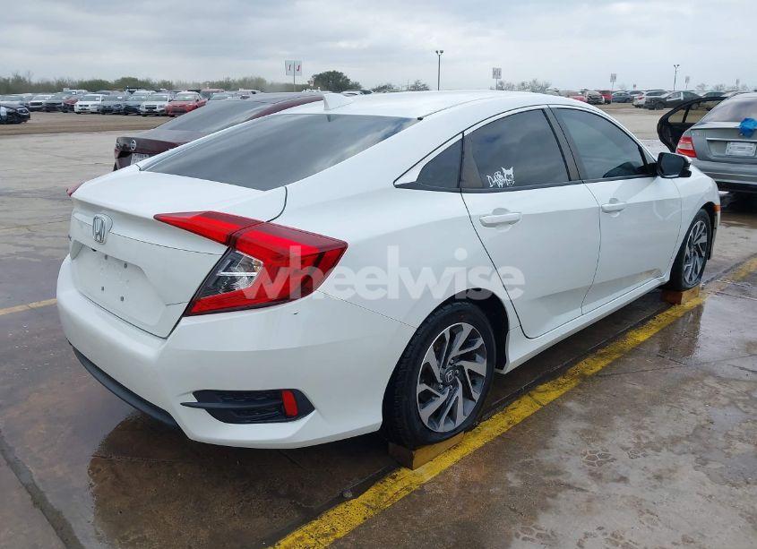 Photo 4 of 2018 Honda Civic EX (VIN 2HGFC2F88JH561894)