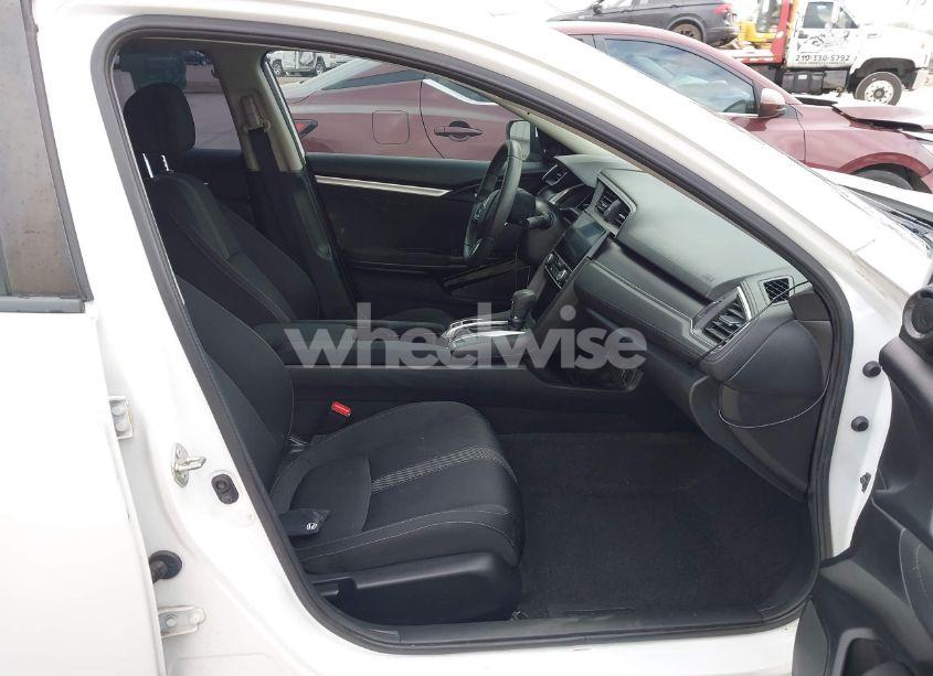 Photo 5 of 2018 Honda Civic EX (VIN 2HGFC2F88JH561894)