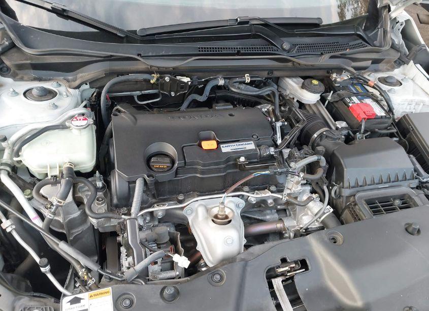 Photo 10 of 2019 Honda Civic SPORT (VIN 2HGFC2F88KH505522)