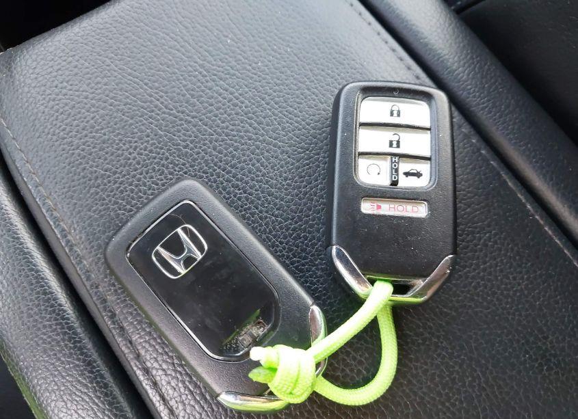 Photo 11 of 2019 Honda Civic SPORT (VIN 2HGFC2F88KH505522)