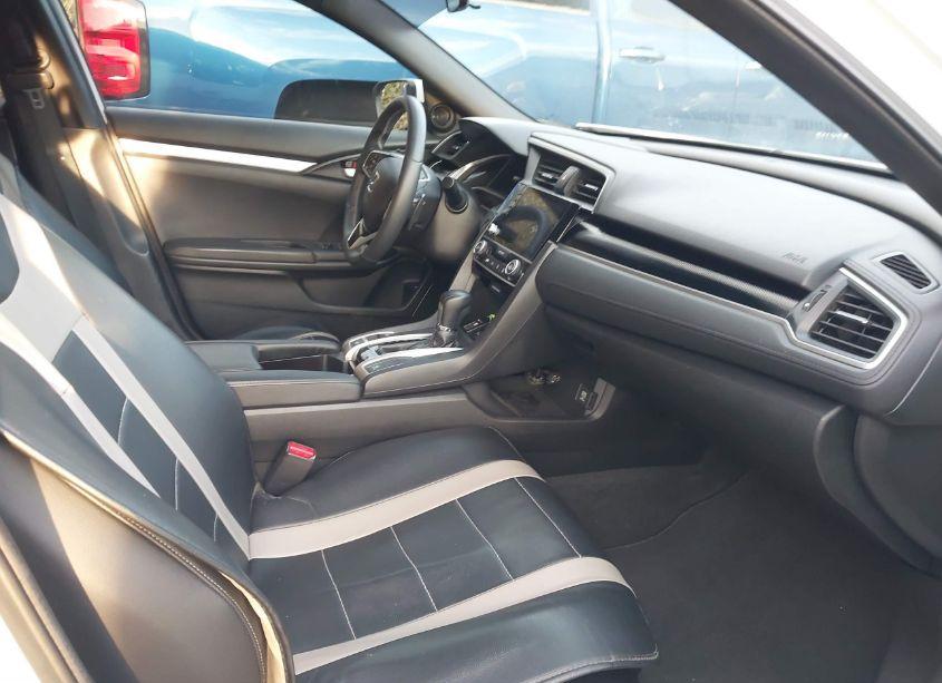 Photo 5 of 2019 Honda Civic SPORT (VIN 2HGFC2F88KH505522)