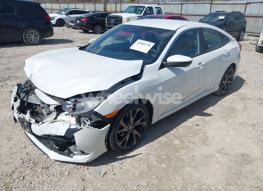 Photo 2 of 2019 Honda Civic SPORT (VIN 2HGFC2F88KH506282)