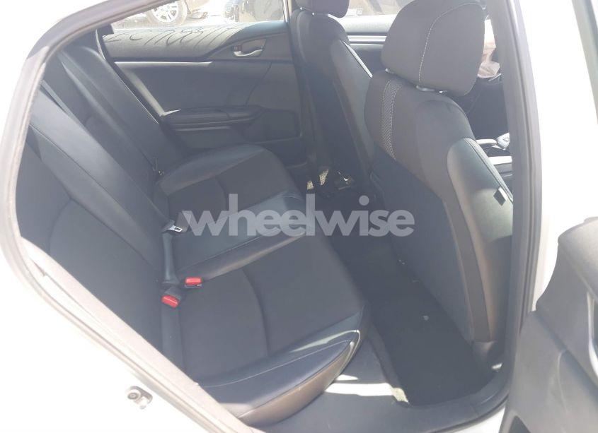 Photo 8 of 2019 Honda Civic SPORT (VIN 2HGFC2F88KH506282)