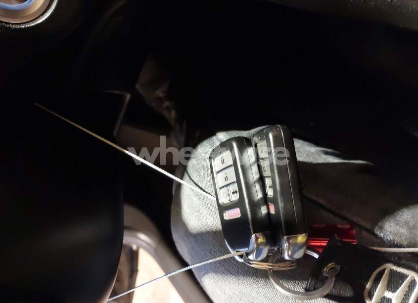 Photo 11 of 2019 Honda Civic SPORT (VIN 2HGFC2F88KH517881)