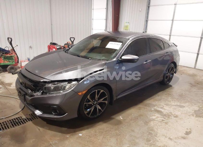 Photo 2 of 2019 Honda Civic SPORT (VIN 2HGFC2F88KH517881)