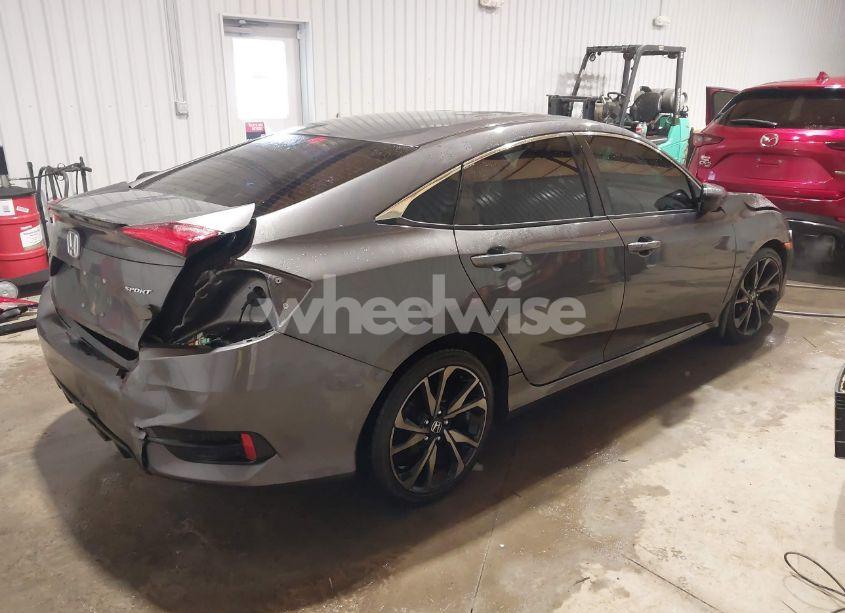Photo 4 of 2019 Honda Civic SPORT (VIN 2HGFC2F88KH517881)