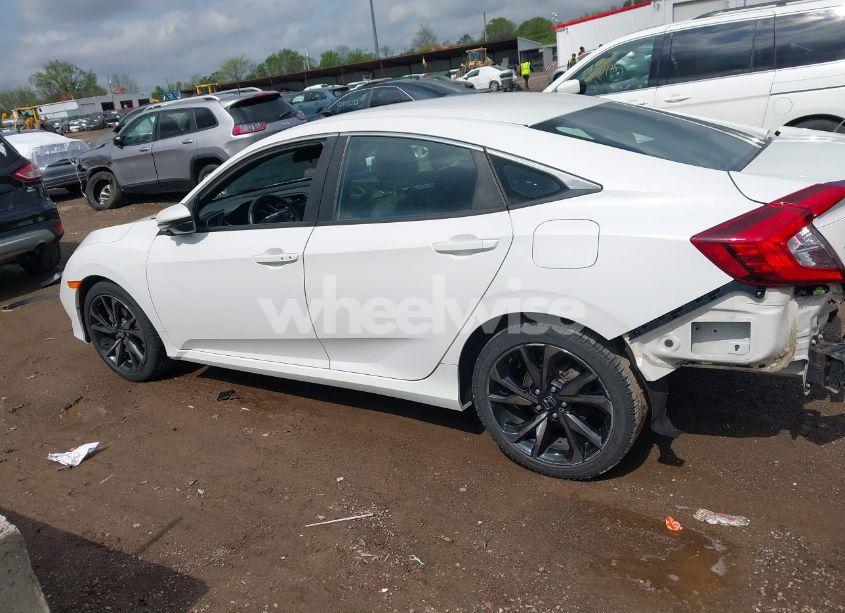Photo 14 of 2019 Honda Civic SPORT (VIN 2HGFC2F88KH529643)