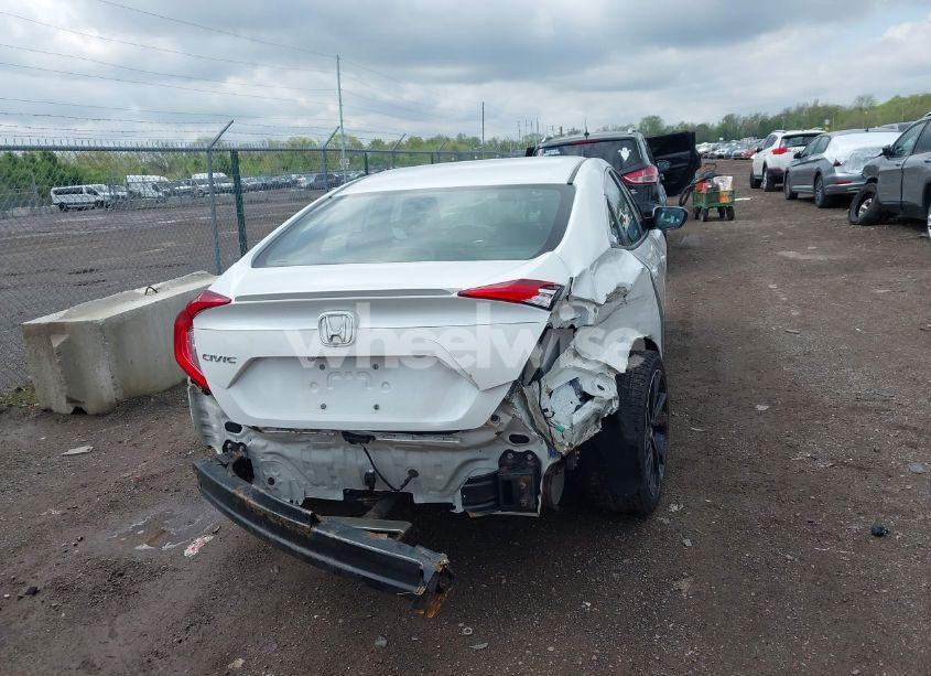 Photo 16 of 2019 Honda Civic SPORT (VIN 2HGFC2F88KH529643)