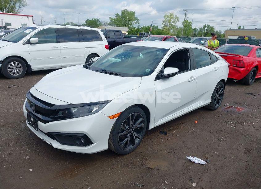 Photo 2 of 2019 Honda Civic SPORT (VIN 2HGFC2F88KH529643)