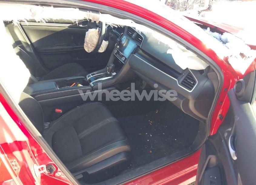 Photo 5 of 2019 Honda Civic SPORT (VIN 2HGFC2F88KH551903)