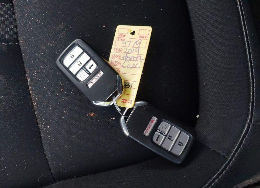 Photo 11 of 2019 Honda Civic SPORT (VIN 2HGFC2F88KH562531)