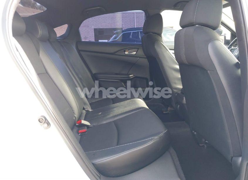 Photo 8 of 2019 Honda Civic SPORT (VIN 2HGFC2F88KH602087)